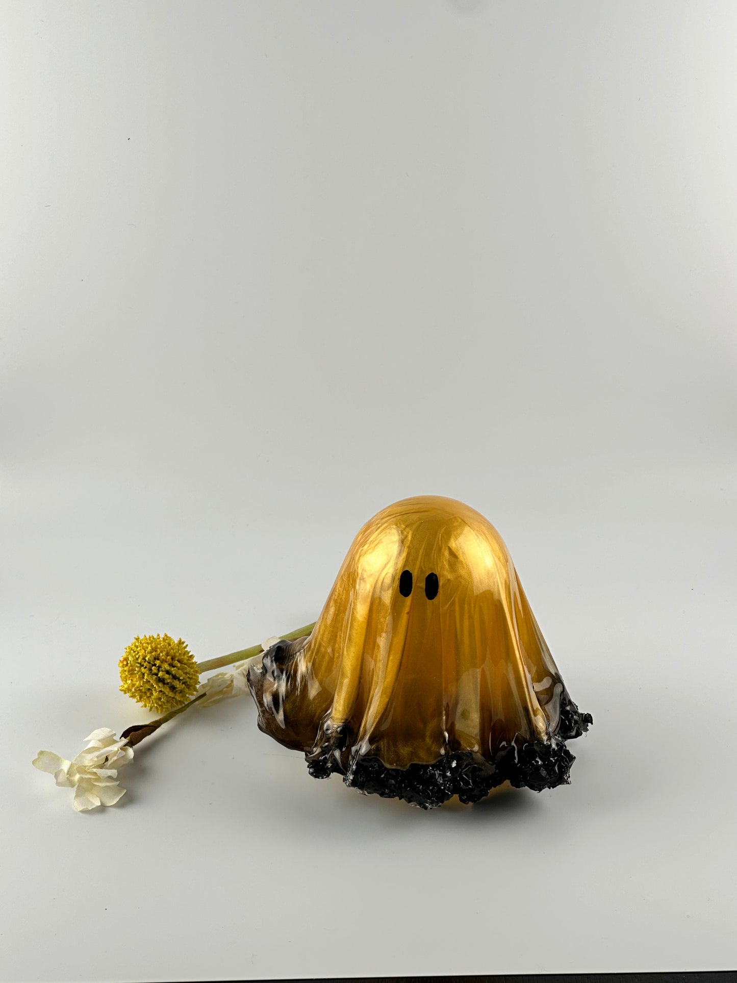 Medium Resin Ghost: Gold + Black Glass