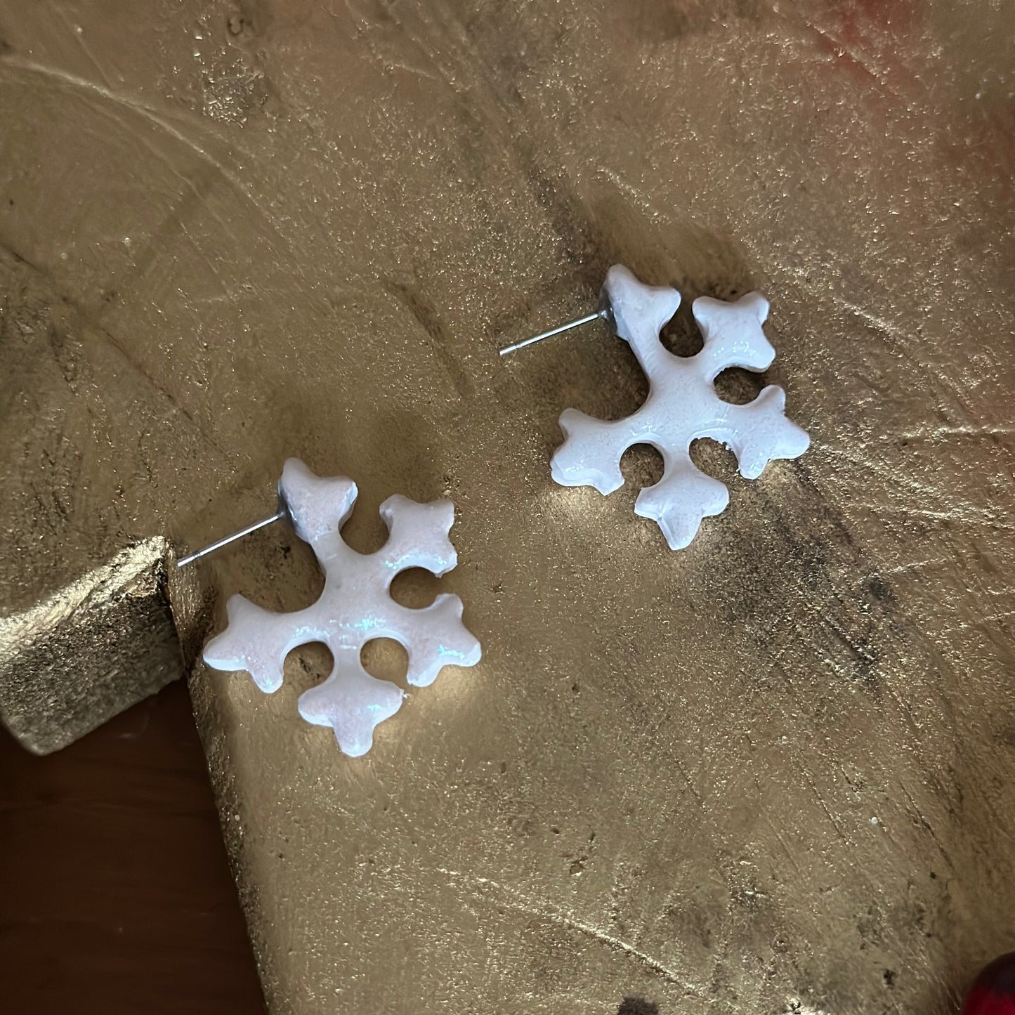 Clay Polymer Earrings: Snowflake Huggie 2023