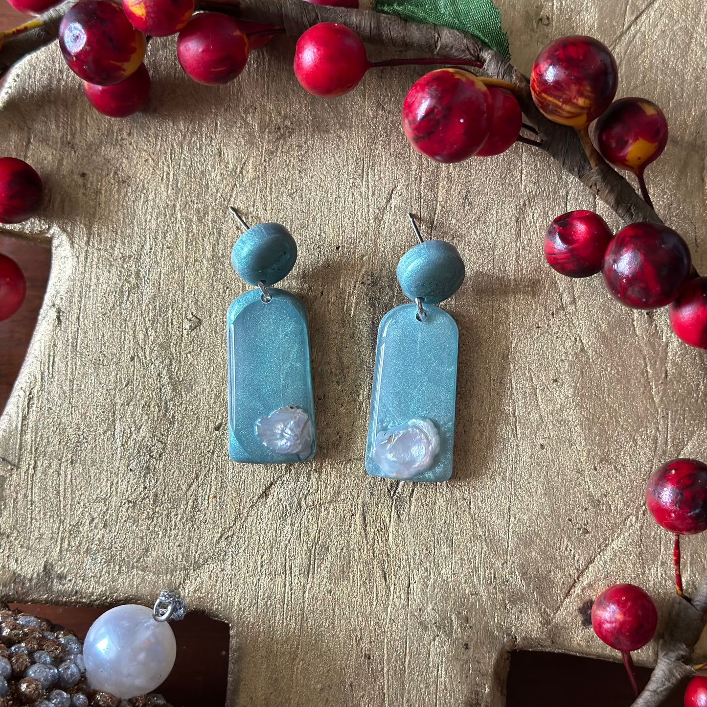 Resin Earrings: Bella-E